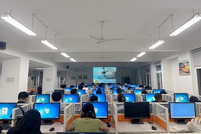 圖書館2024年新生電子資源培訓(xùn)與教育信息咨詢服務(wù)圓滿成功